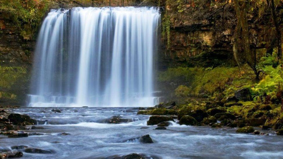 Glan-Yr-Afon Cottage Two Bedrooms Sennybridge المظهر الخارجي الصورة
