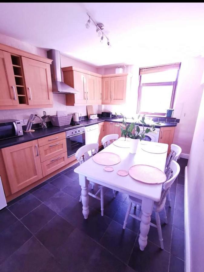 Glan-Yr-Afon Cottage Two Bedrooms Sennybridge المظهر الخارجي الصورة